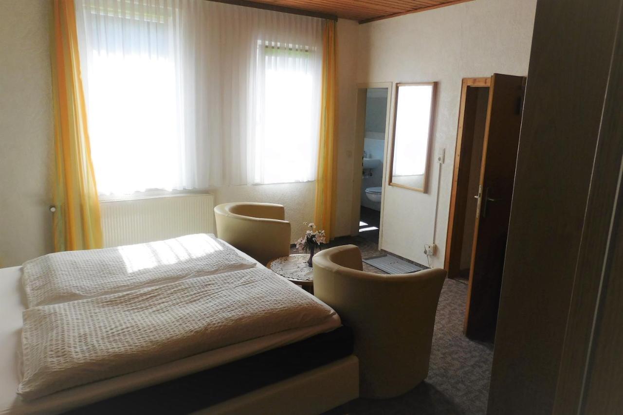 Hotel Pension Am Kurmittelhaus Bad Grund Exterior photo