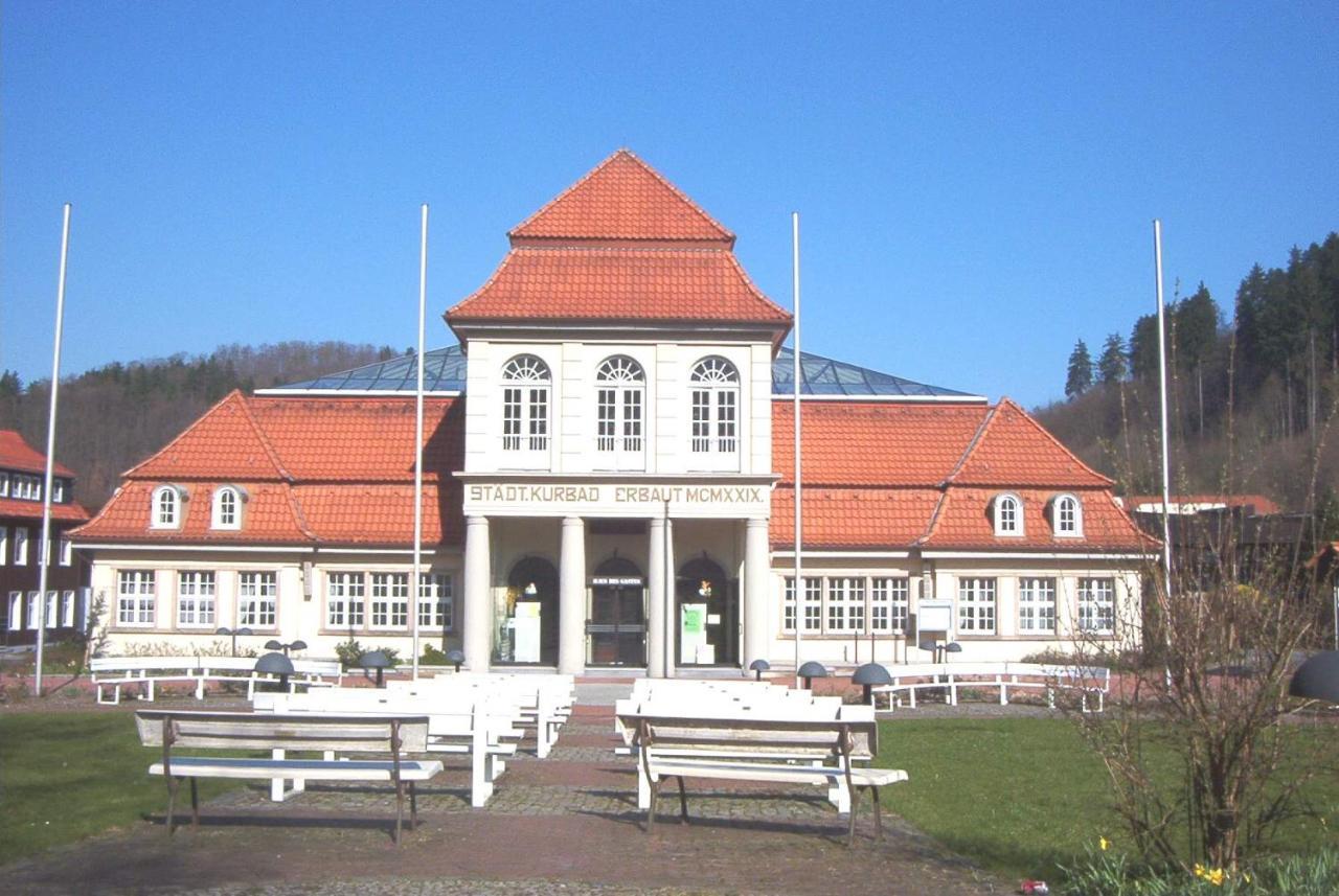Hotel Pension Am Kurmittelhaus Bad Grund Exterior photo