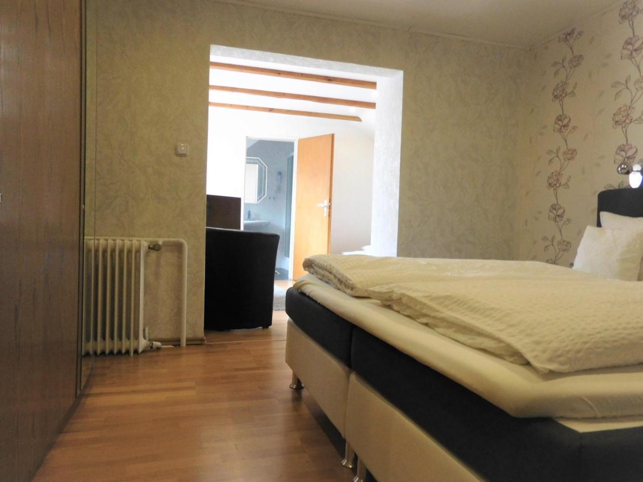 Hotel Pension Am Kurmittelhaus Bad Grund Exterior photo